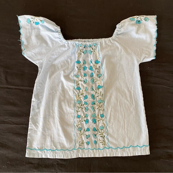 VINTAGE Tops - Vintage 70s Mexico Embroidered Top